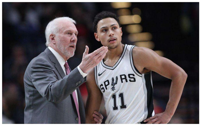 火箭队内部讨论换帅传闻，否认主教练戴安东尼下课的简单介绍