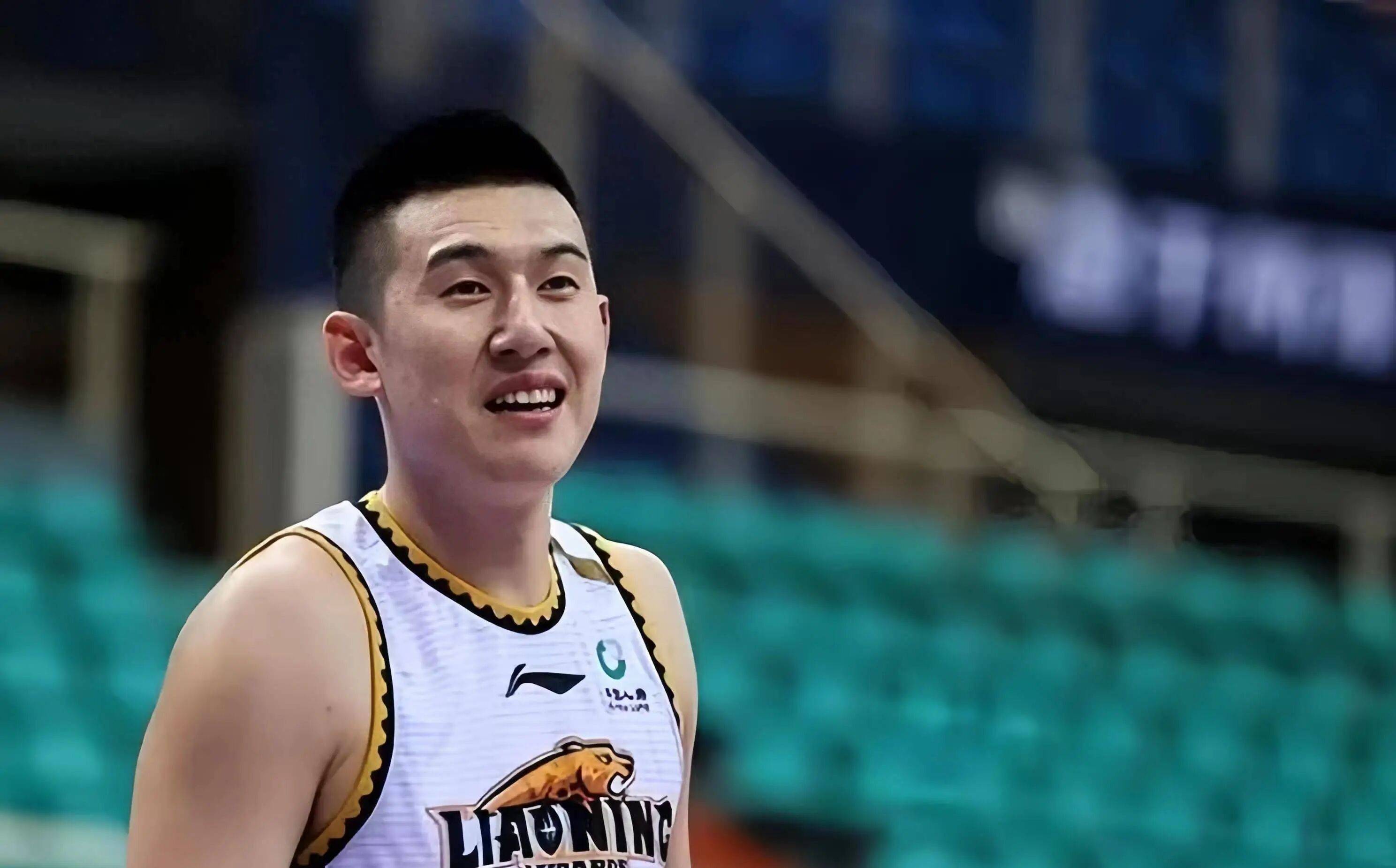 包含辽宁男篮发布新赛季目标：冲击总冠军再次登顶的词条