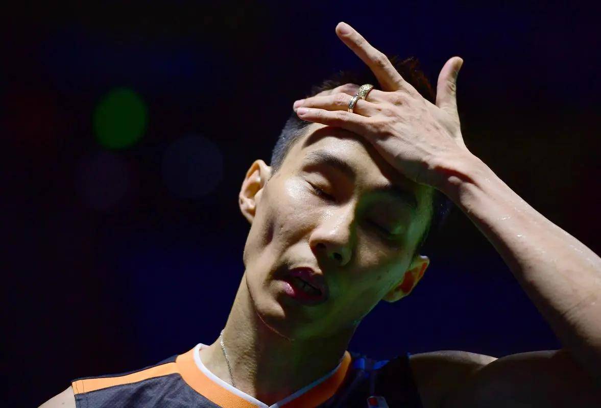 中国羽毛球队绝杀英格兰羽毛球队，李宗伟惊艳世界的简单介绍