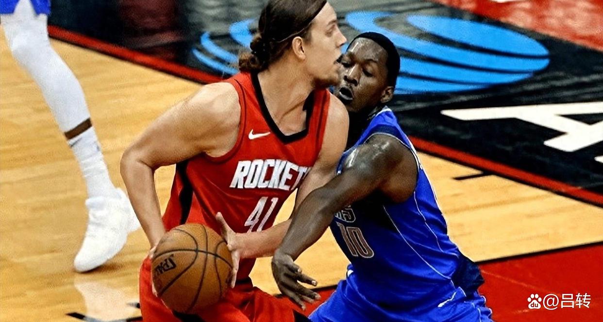 关于独行侠碾压猛龙，艾顿关键制胜的信息