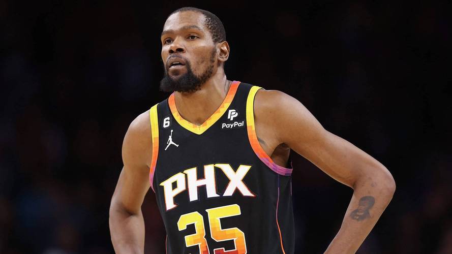 步行者逆转马刺，杜兰特高光表现