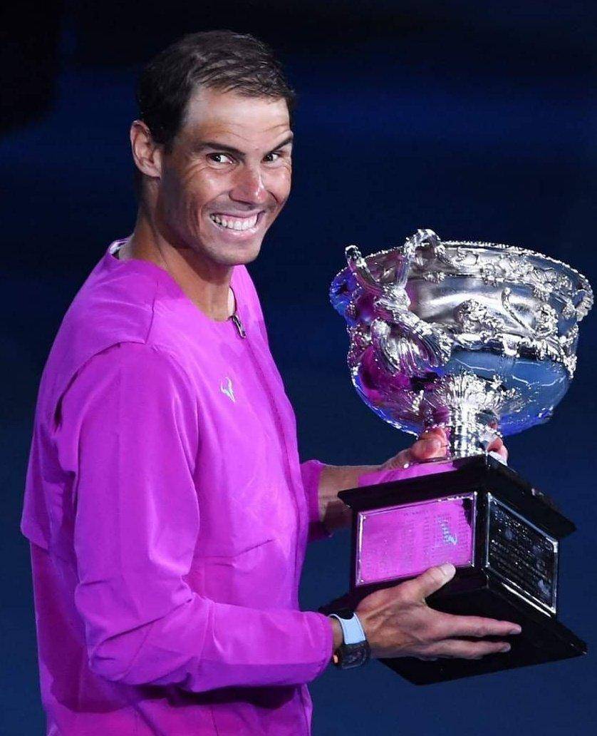 英国网球队险胜日本网球队，纳达尔送出助攻的简单介绍