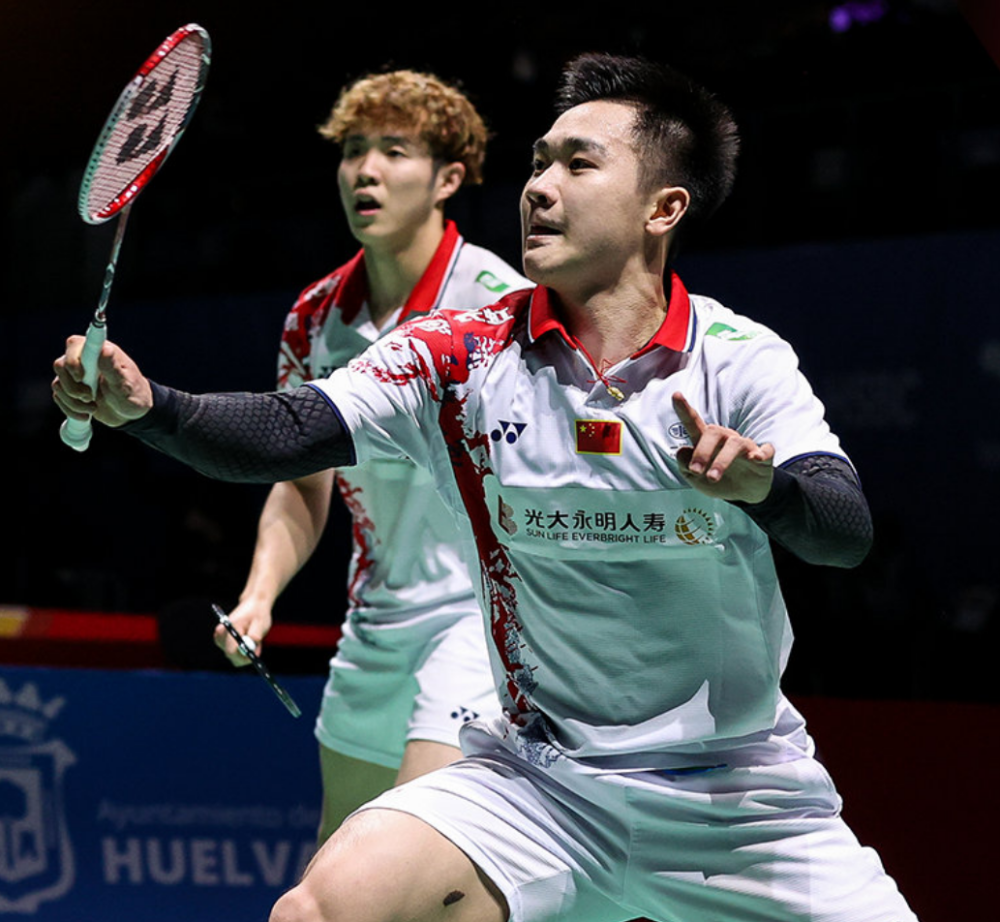 日本羽毛球队碾压韩国羽毛球队，马琳一己之力扛起全队的简单介绍