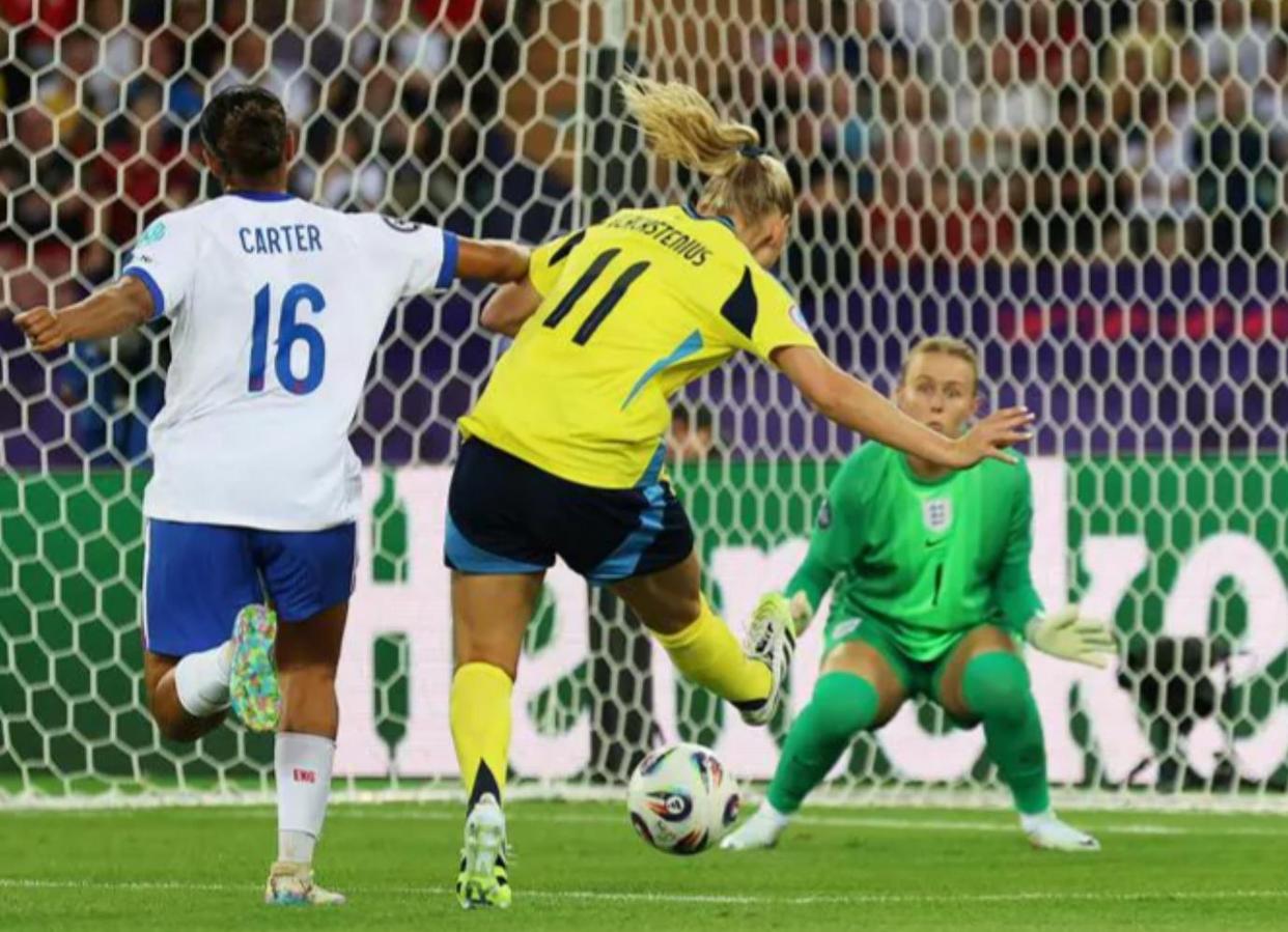 日本女足战胜意大利队获得关键胜利