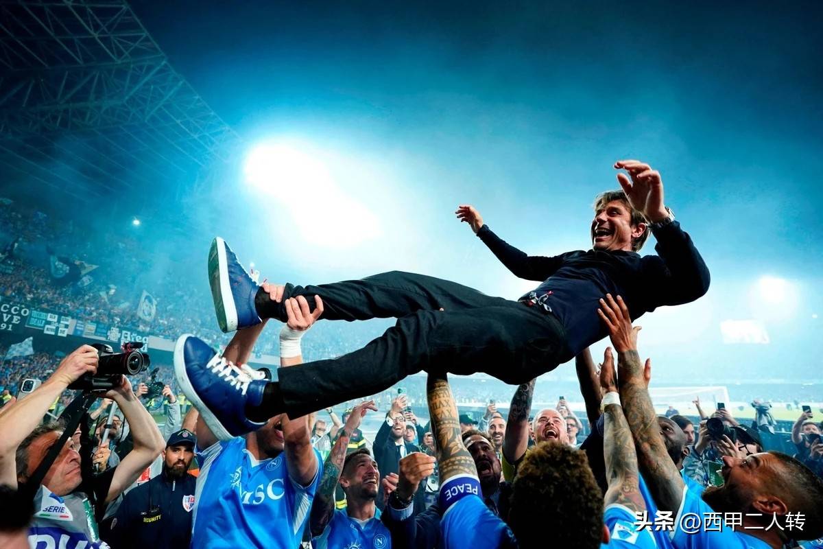 那不勒斯主场大捷,击败桑普多利亚 那不勒斯主场大捷,击败桑普多利亚