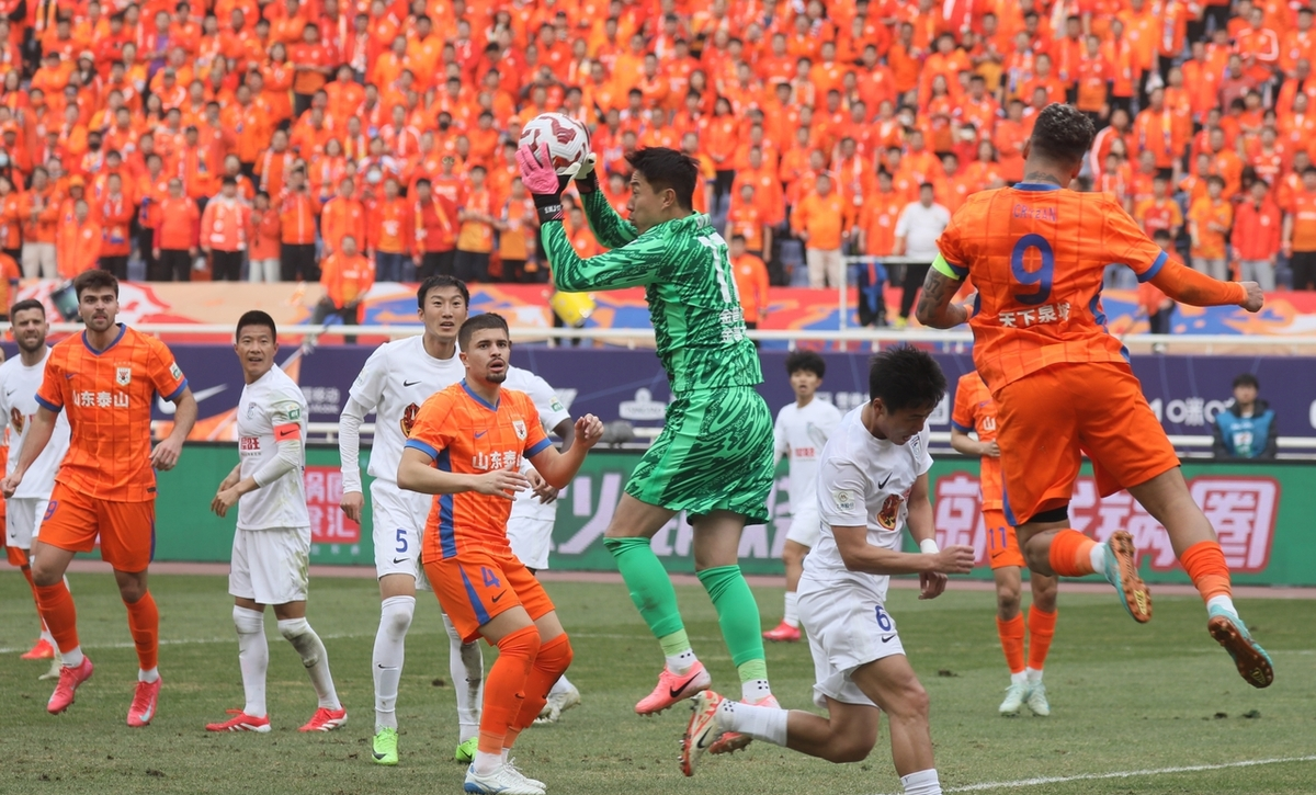 主场对手实力出众,球队有望取胜? 主场对手实力出众,球队有望取胜?