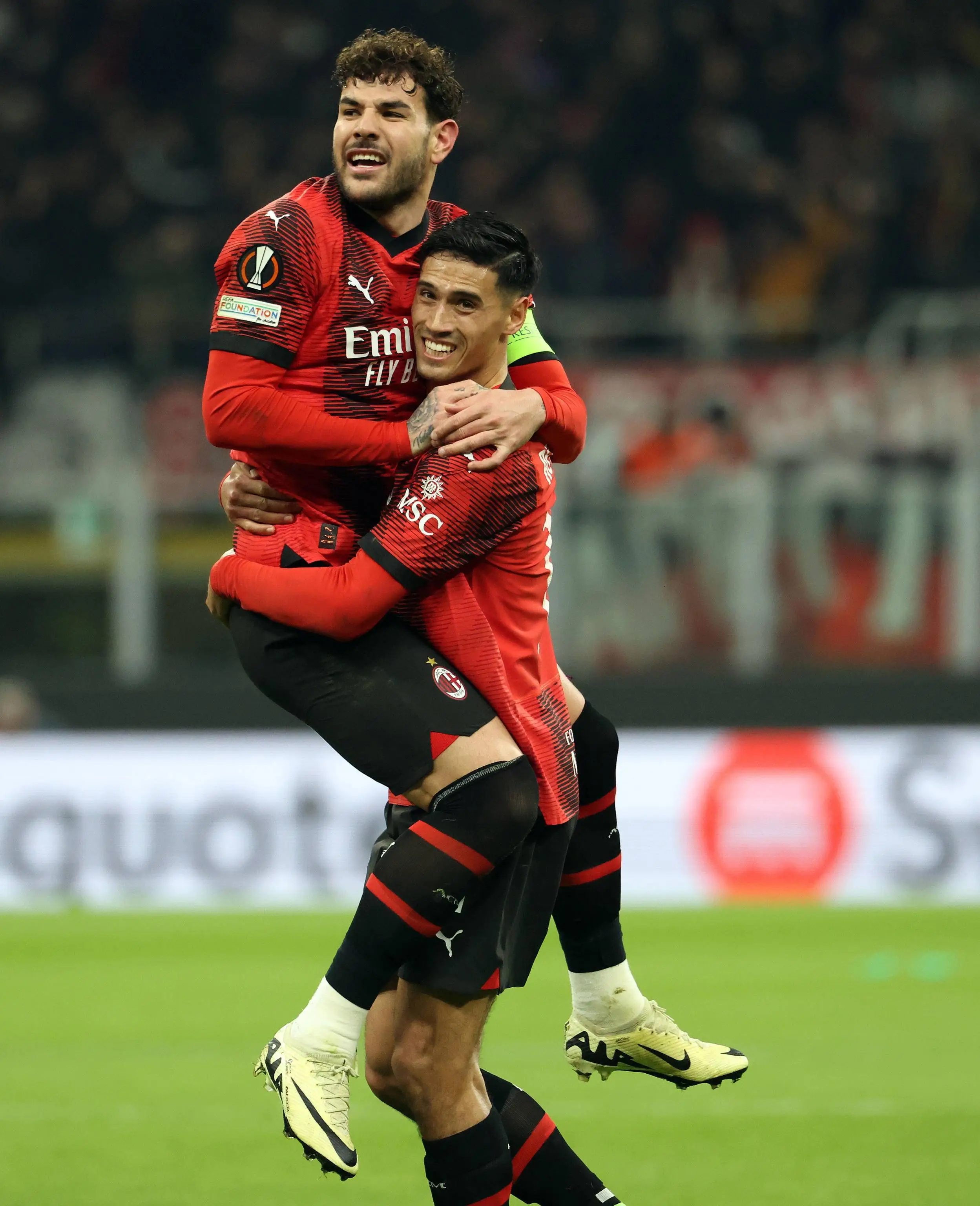 多特蒙德客场大胜,助力保持欧冠席位 多特蒙德客场大胜,助力保持欧冠席位