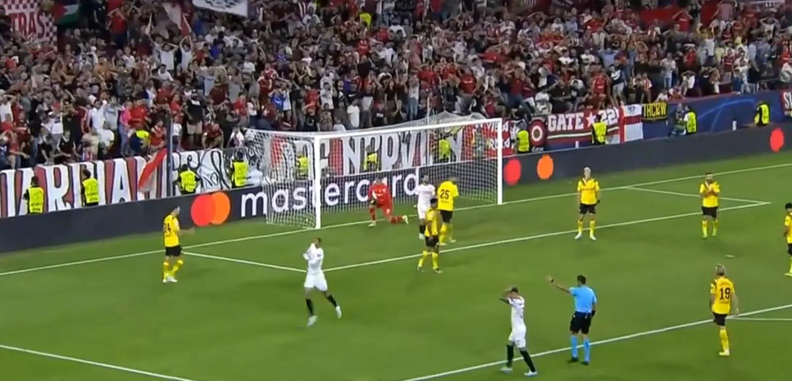 多特蒙德客场大胜,助力保持欧冠席位 多特蒙德客场大胜,助力保持欧冠席位