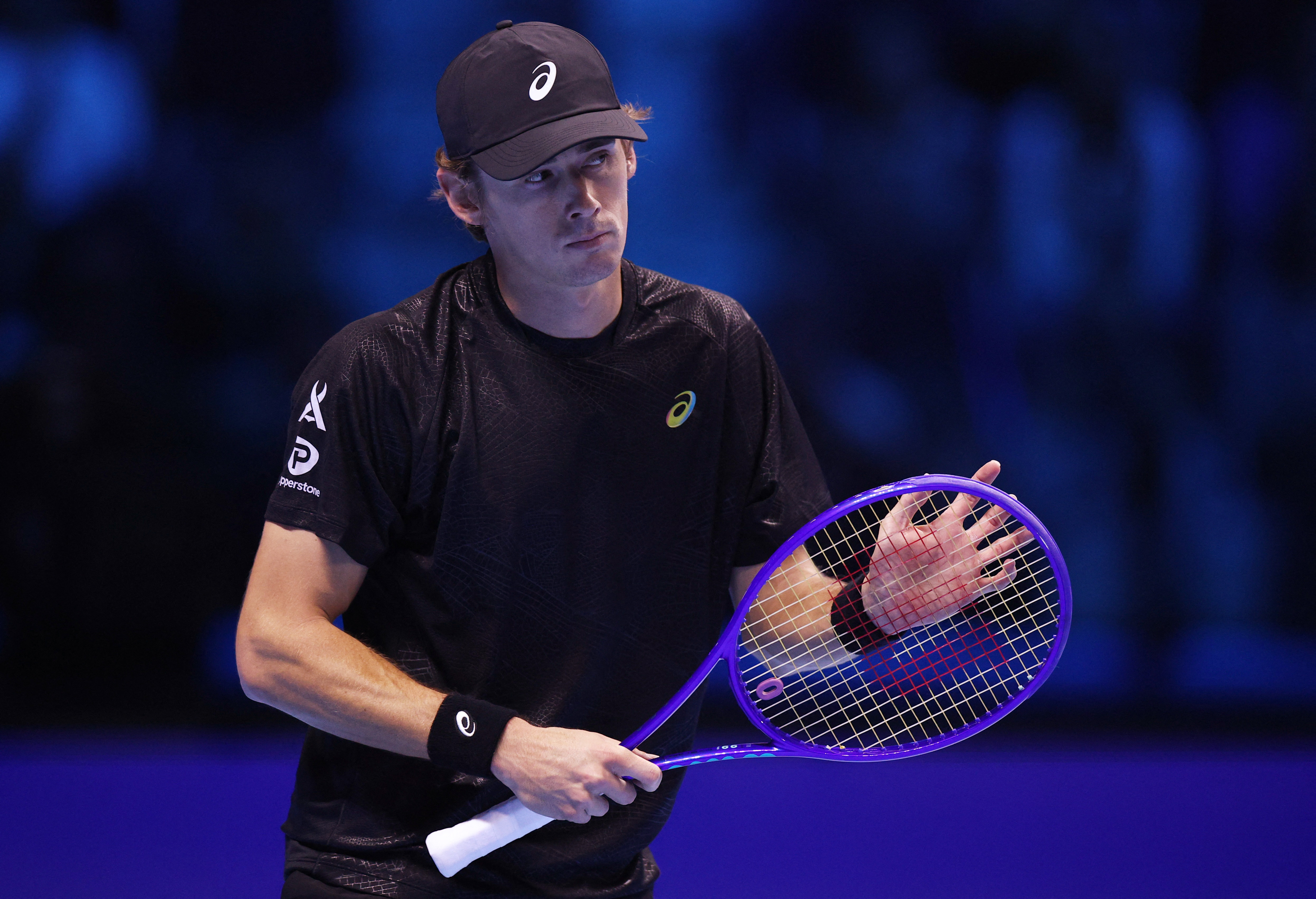 关于ATP总决赛险胜澳网，阿尔卡拉斯带队取胜的信息