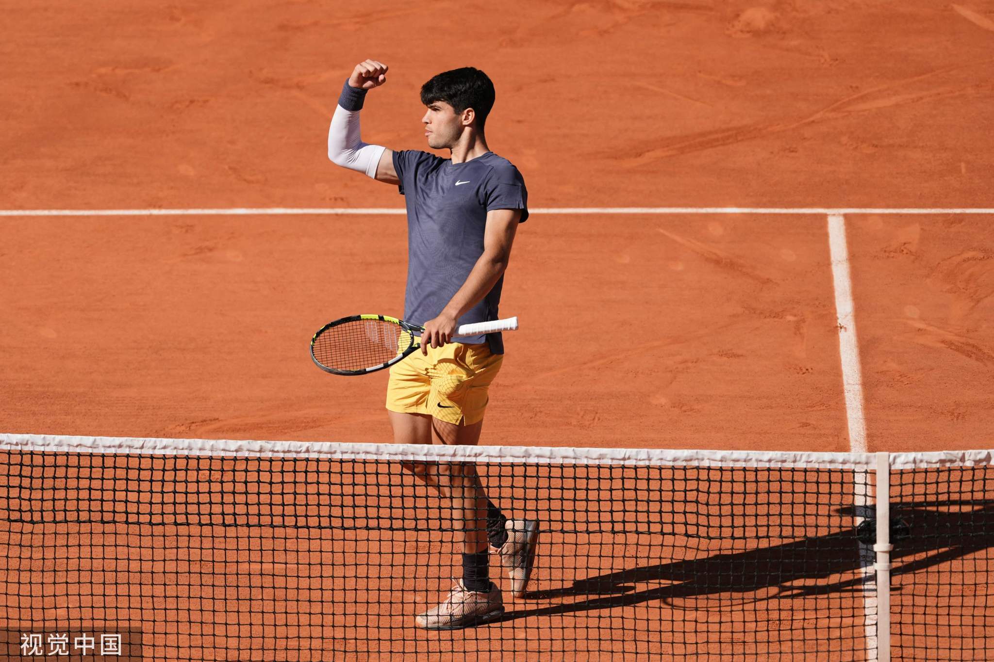 澳网逆转法网，阿尔卡拉斯点燃赛场的简单介绍