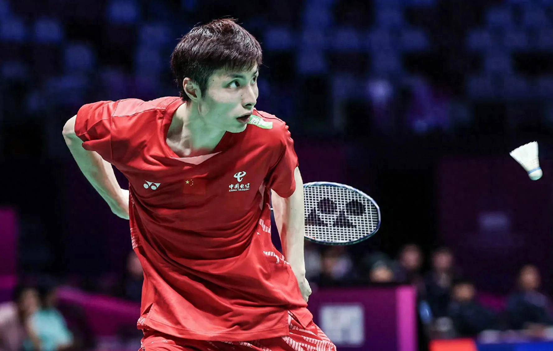 泰国队完胜法国队,石宇奇点燃赛场 泰国队完胜法国队,石宇奇点燃赛场