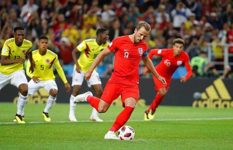 瑞士翻盘哥伦比亚,皮克带队取胜 瑞士翻盘哥伦比亚,皮克带队取胜