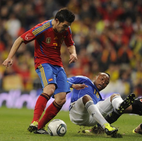 瑞士翻盘哥伦比亚,皮克带队取胜 瑞士翻盘哥伦比亚,皮克带队取胜