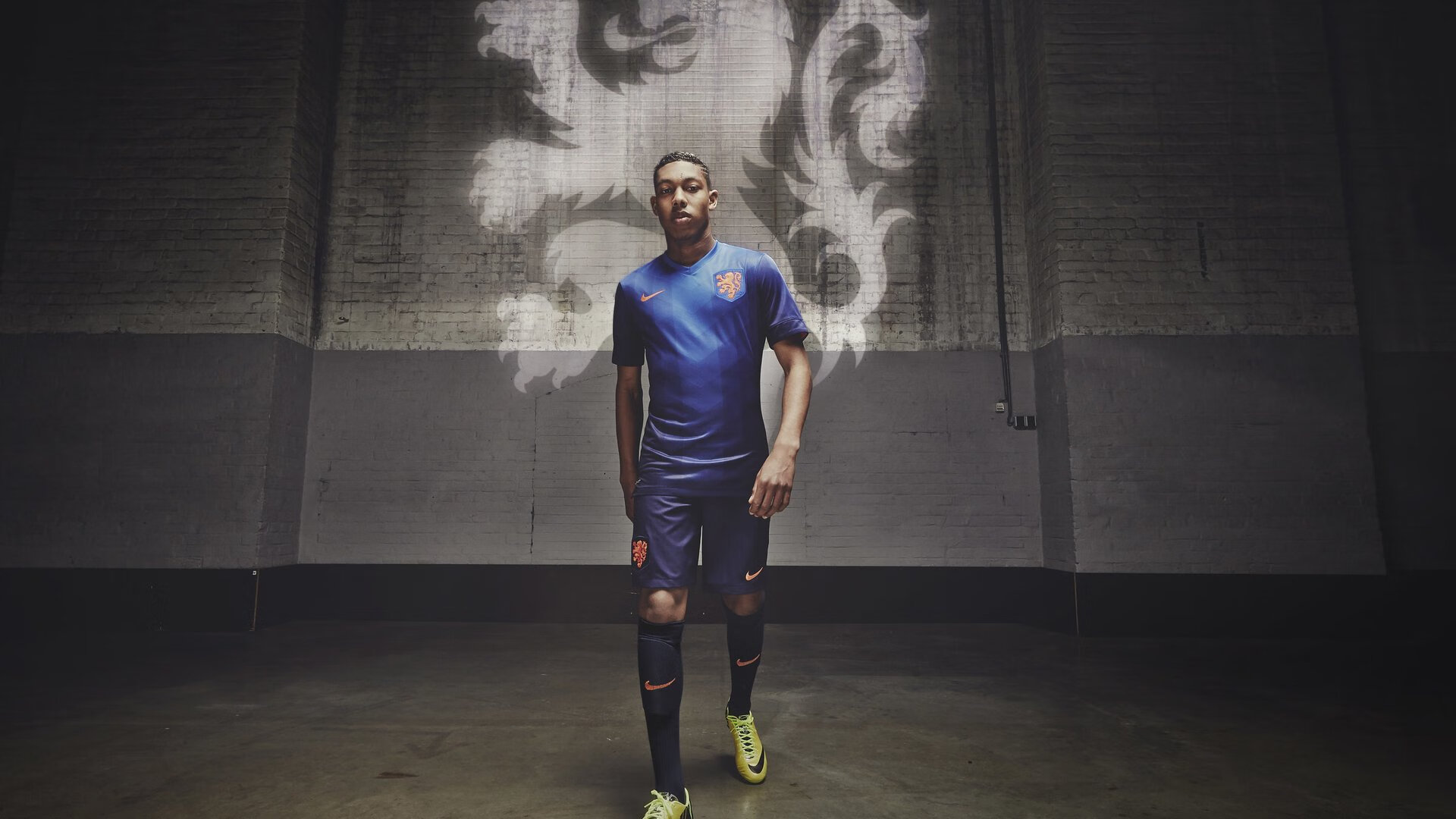 哈弗茨一锤定音，巴萨战术碾压展现冠军相