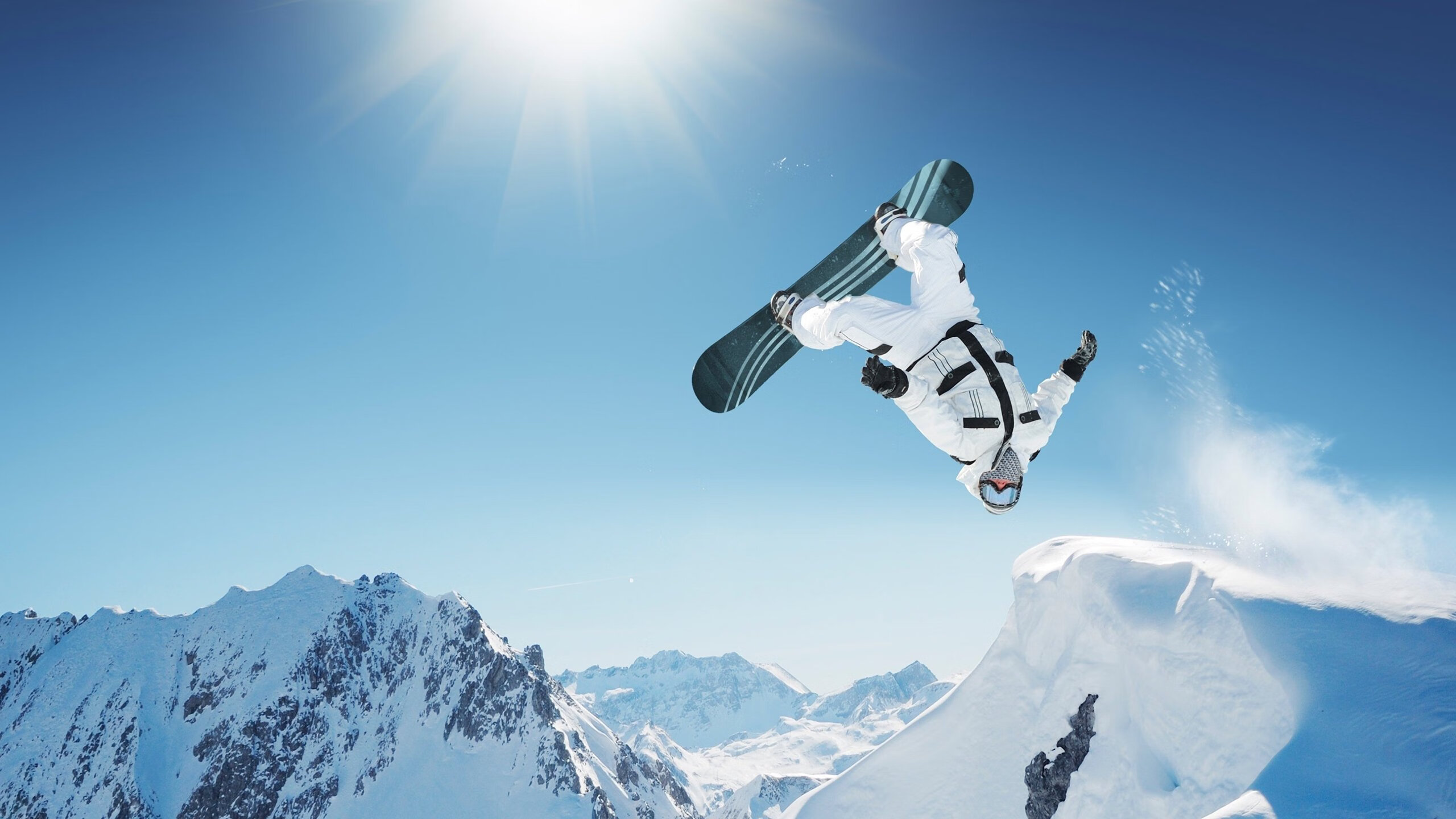 当篮球与绿茵场对话，NBA季后赛焦点战与罗马拿下伊拉克的跨界启示