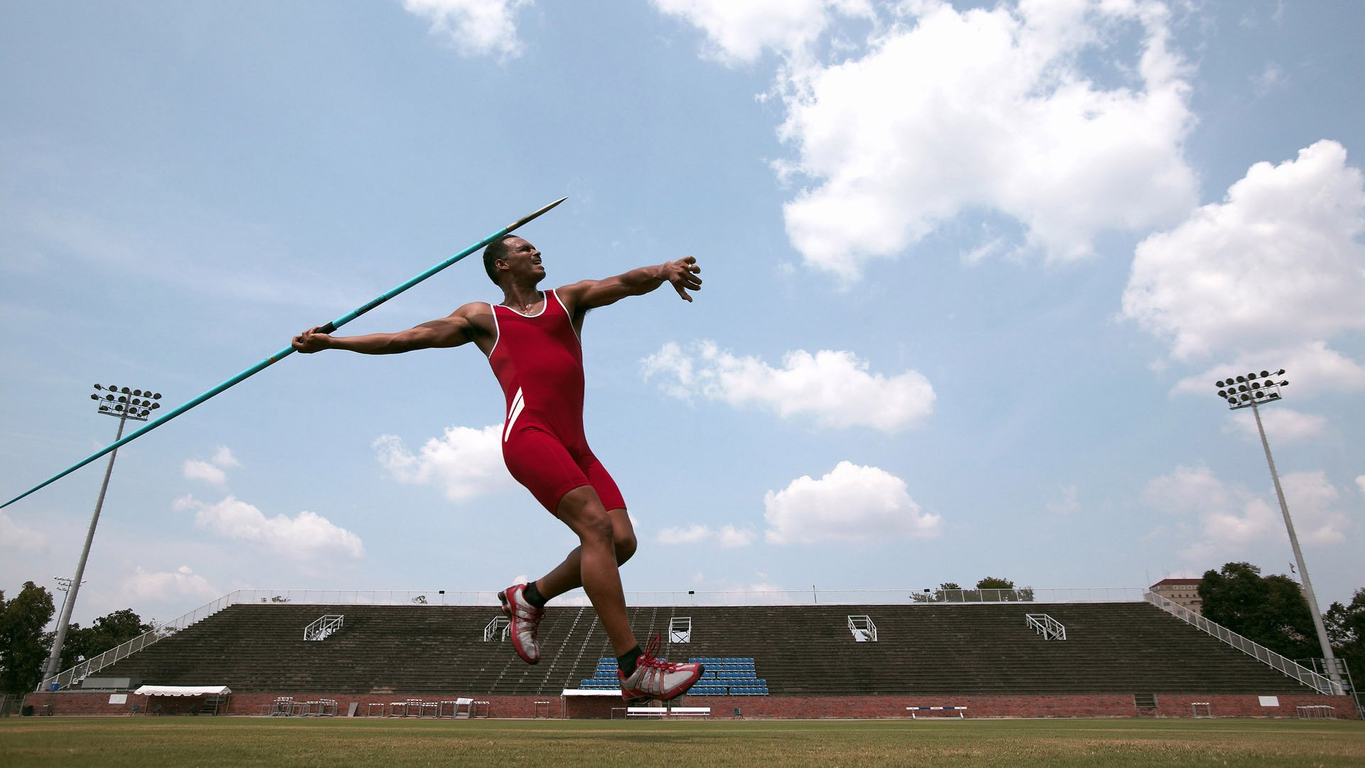 开云体育入口-英超争冠之夜，京多安进攻端无人可挡
